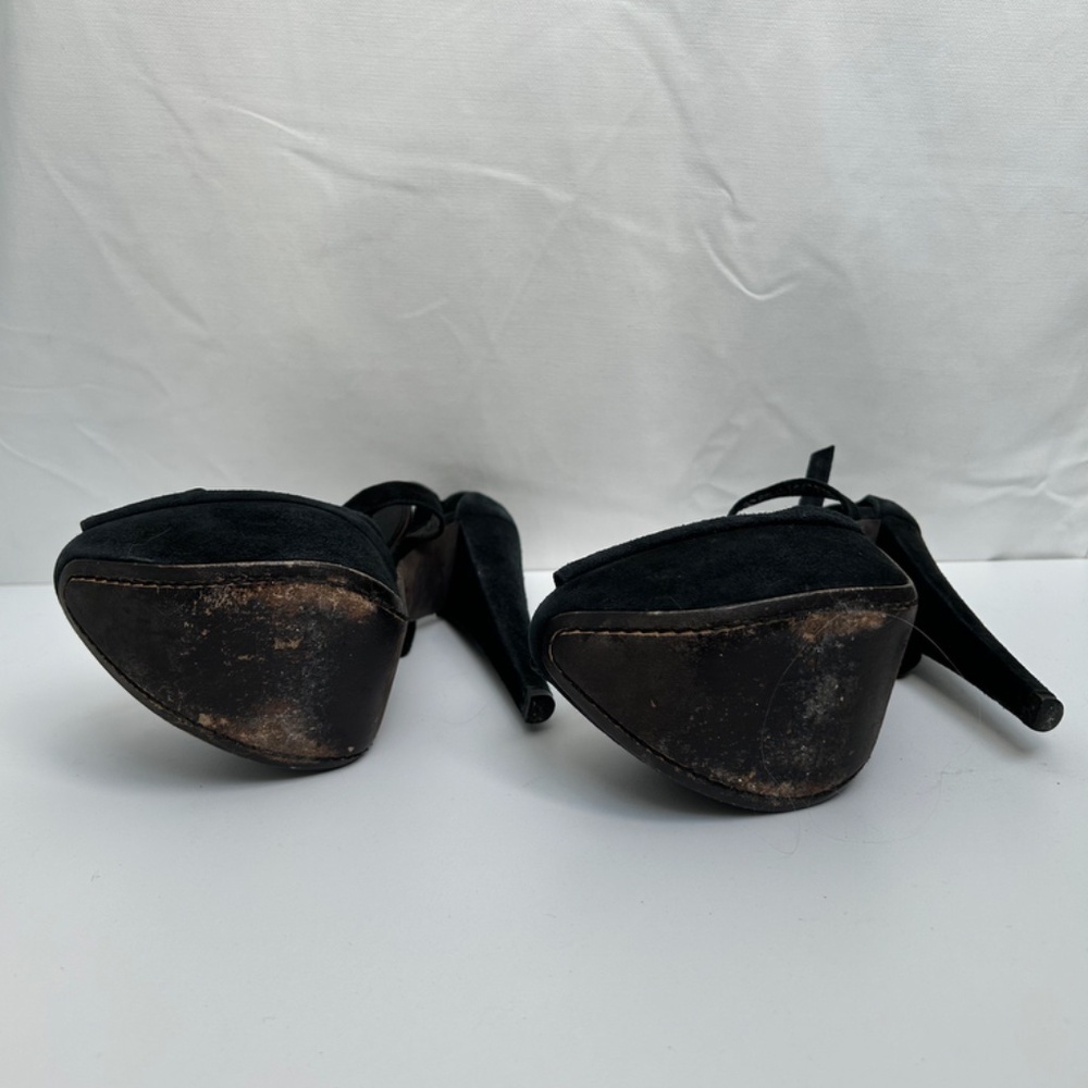 Giambattista Valli Italian Black Suede Sandals Pumps Heels - Size 7.5 - Picture 4 of 16